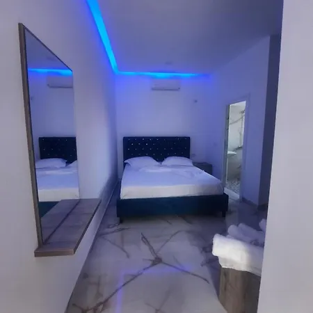 Hotel Megniar 3*