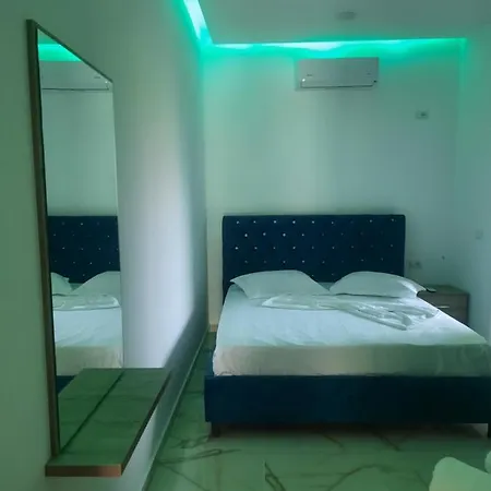 Megniar Hotel