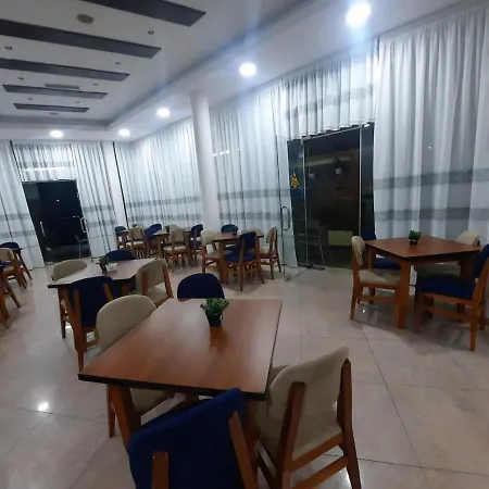 Hotel Megniar Lushnjë