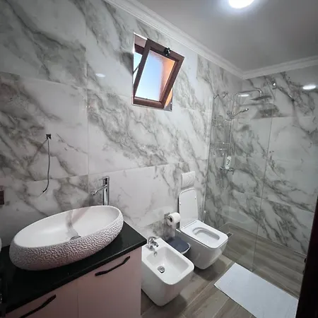 Hotel Megniar 3*