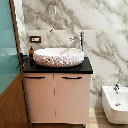 Отель Megniar Lushnje