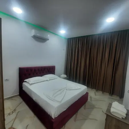 Hotel Megniar Lushnjë