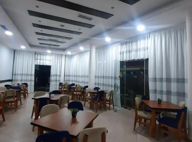 Megniar 3* Lushnjë